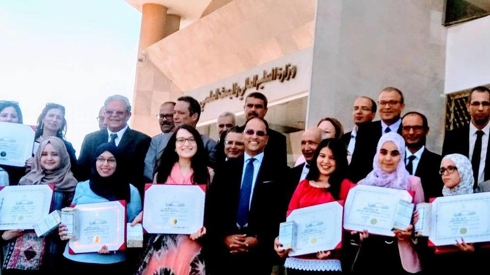  تونس: تكريم المتفوقين من كل جامعة‎