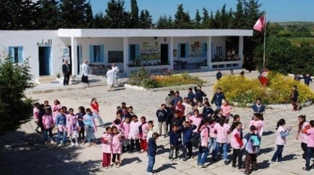 لأول مرة في تونس: دون وثائق لاجئ يرسم بمدرسة تونسية