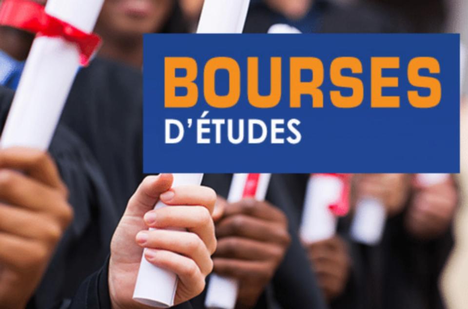 منح للطلبة التونسيين للدراسة في جمهورية الموريس وتركيا