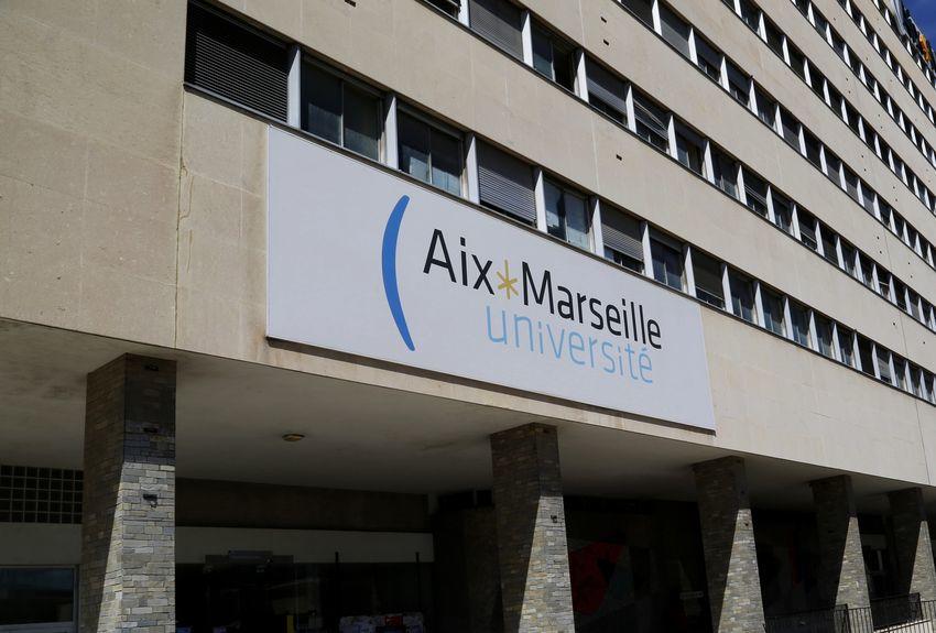 "جامعة آكس – مارسيليا" الفرنسية