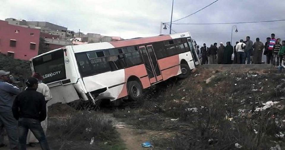 جندوبة: انزلاق حافلتين مدرسيتين