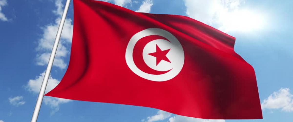 نابل: إيقاف أحد التلاميذ المورطين في حادثة حرق العلم