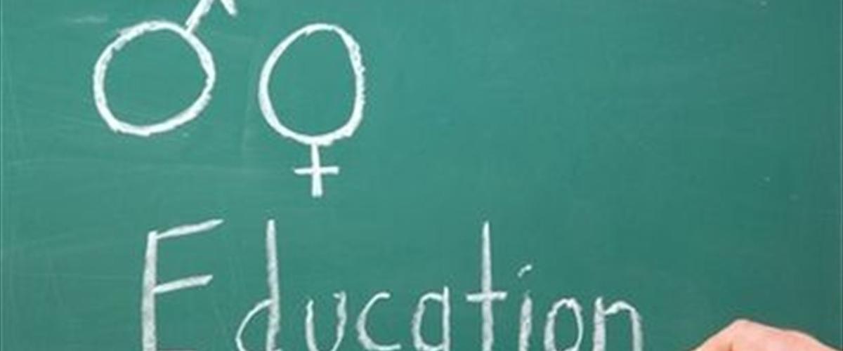تدريس التربيّة الجنسية والصحيّة لتلاميذ الابتدائي والإعدادي